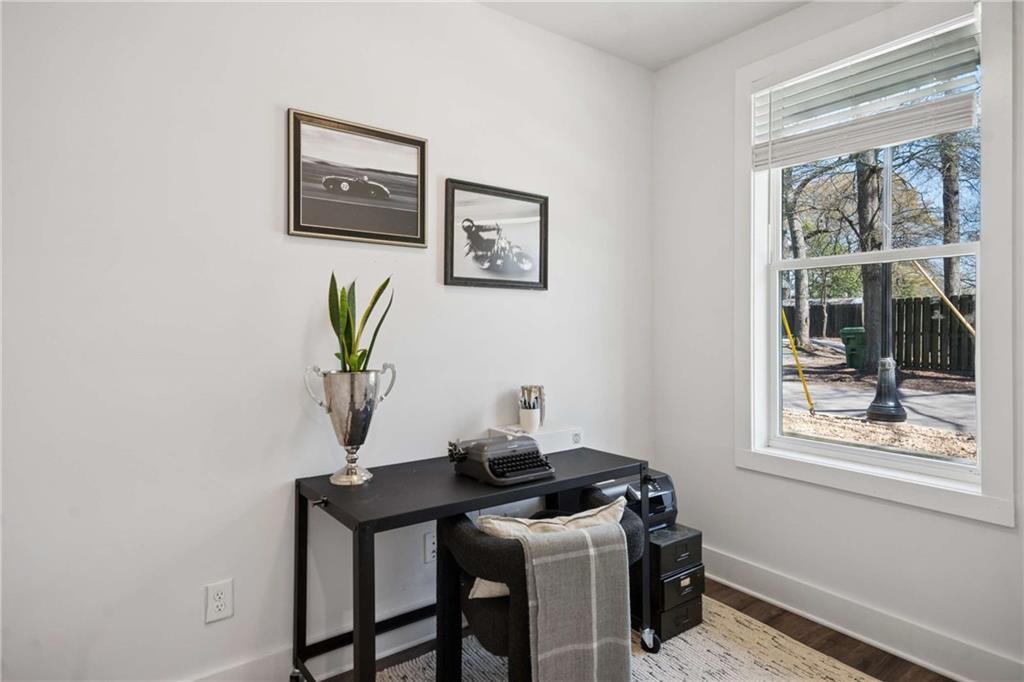 1350 May Avenue SE 9