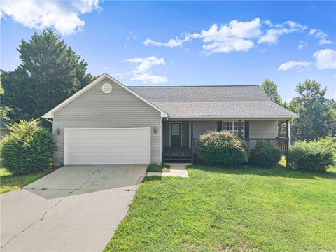 Homes For Sale - 83 Ash Wood Lane<br/> White County, Cleveland, GA 30528