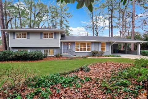 Photo of 2906 Cartwright Drive, Decatur, GA 30033 (MLS # 7690064)