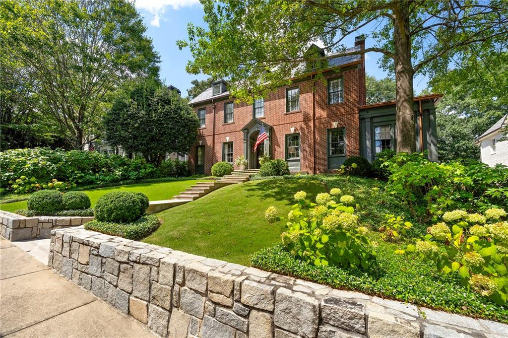 102 Brighton Road NE