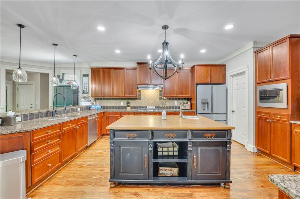 326 Carmichael Circle, Canton, Georgia image 13
