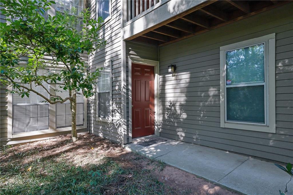 2401 Country Park Drive SE