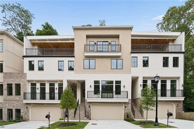 3521 Kingsboro Road, Atlanta, GA, 30326