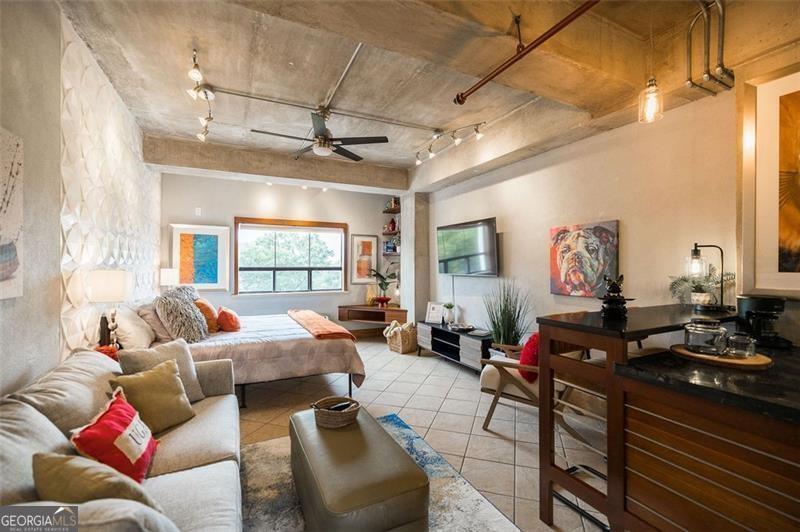 131 E BROAD Street #503