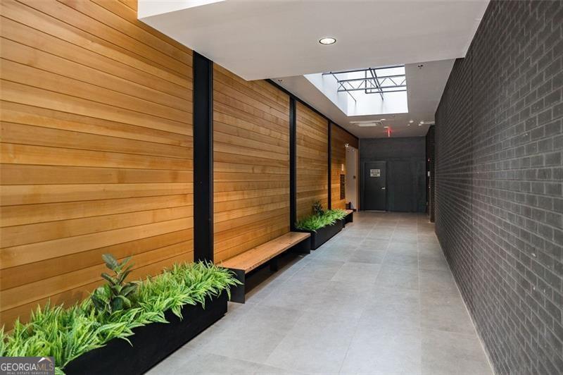 131 E BROAD Street #503