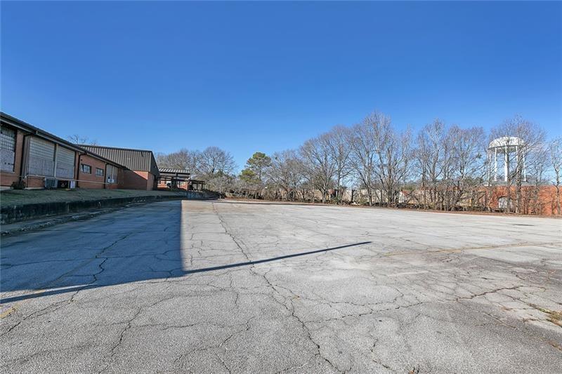 601 MAPLE Street