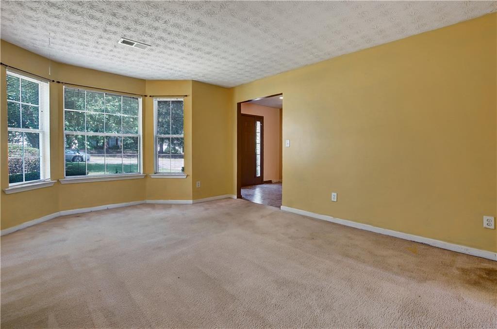 540 Easton Drive