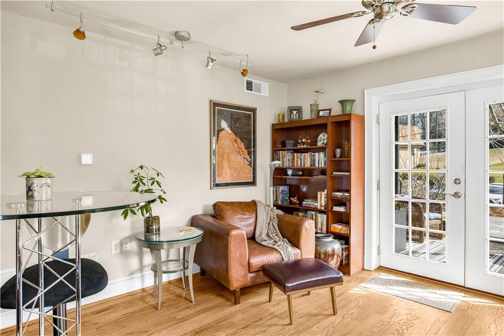 1261 Lavista Road #E9, Atlanta, Georgia image 6