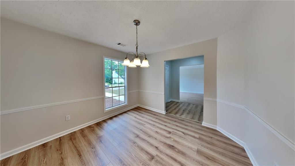 1229 Huntington Place Circle, Lithonia, Georgia image 9