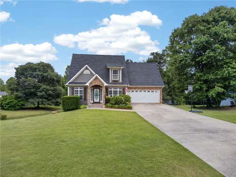 Homes For Sale - 531 Huntington Trail<br/> Temple, GA 30179