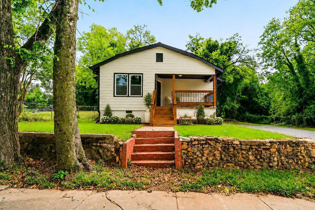 1409 Maple Avenue SW
