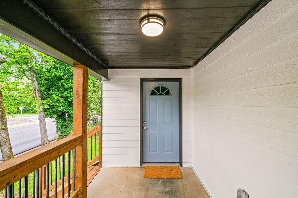 1409 Maple Avenue SW