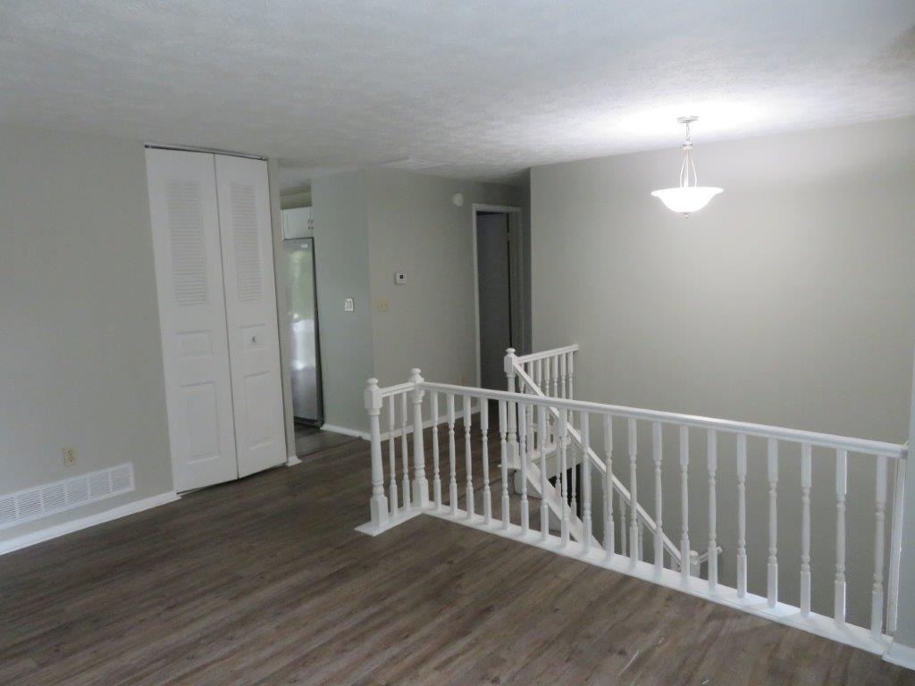 5106 Rockborough Trail