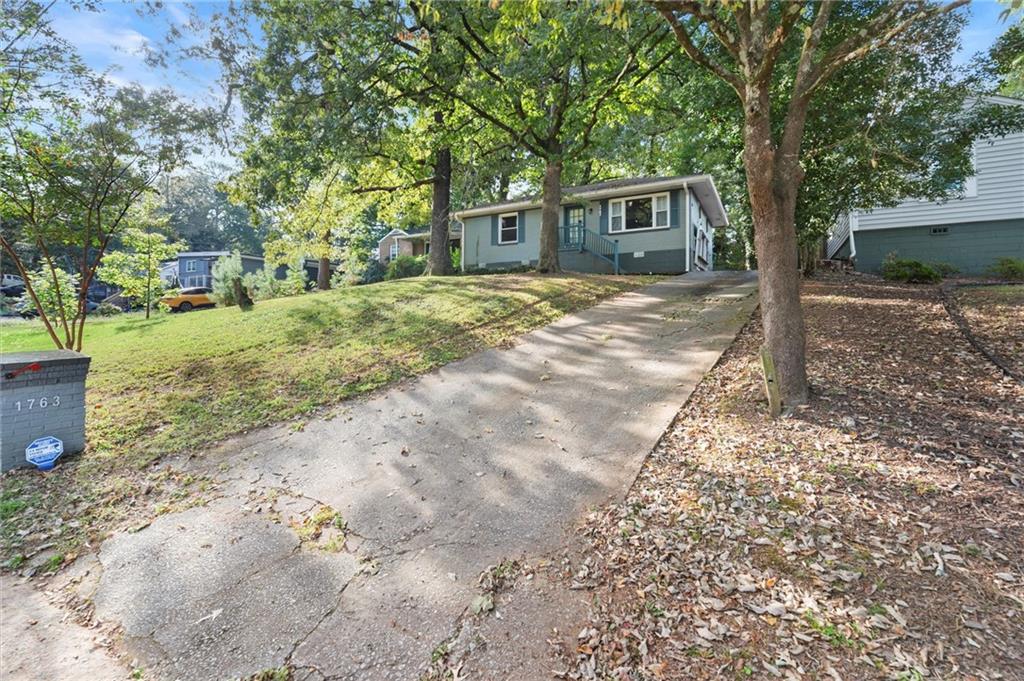 1763 Pennington Place SE