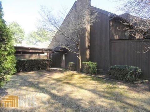 A home in Lithonia