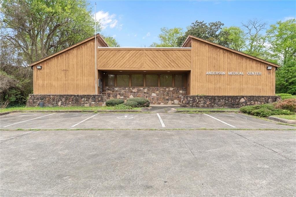 Photo 1 of 54 — 812 S Main Street, Cedartown, GA 30125