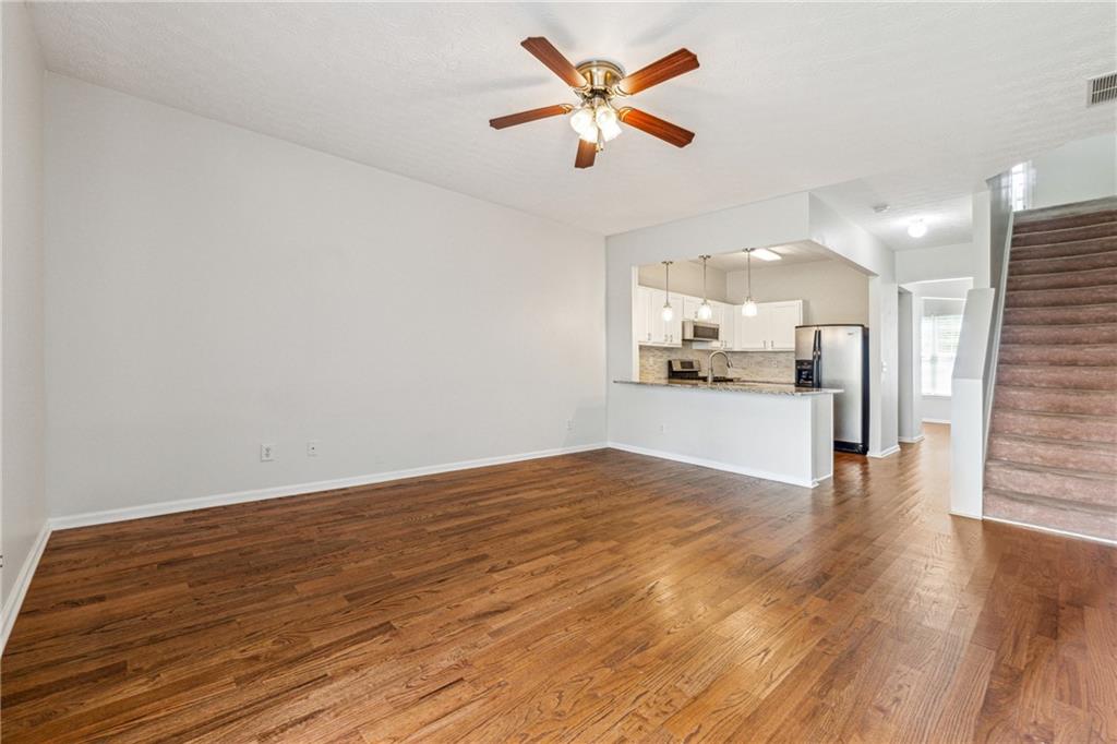 1363 Penhurst Drive, Lawrenceville, Georgia image 7