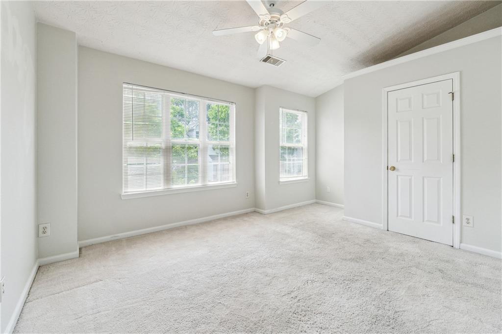 1363 Penhurst Drive, Lawrenceville, Georgia image 15