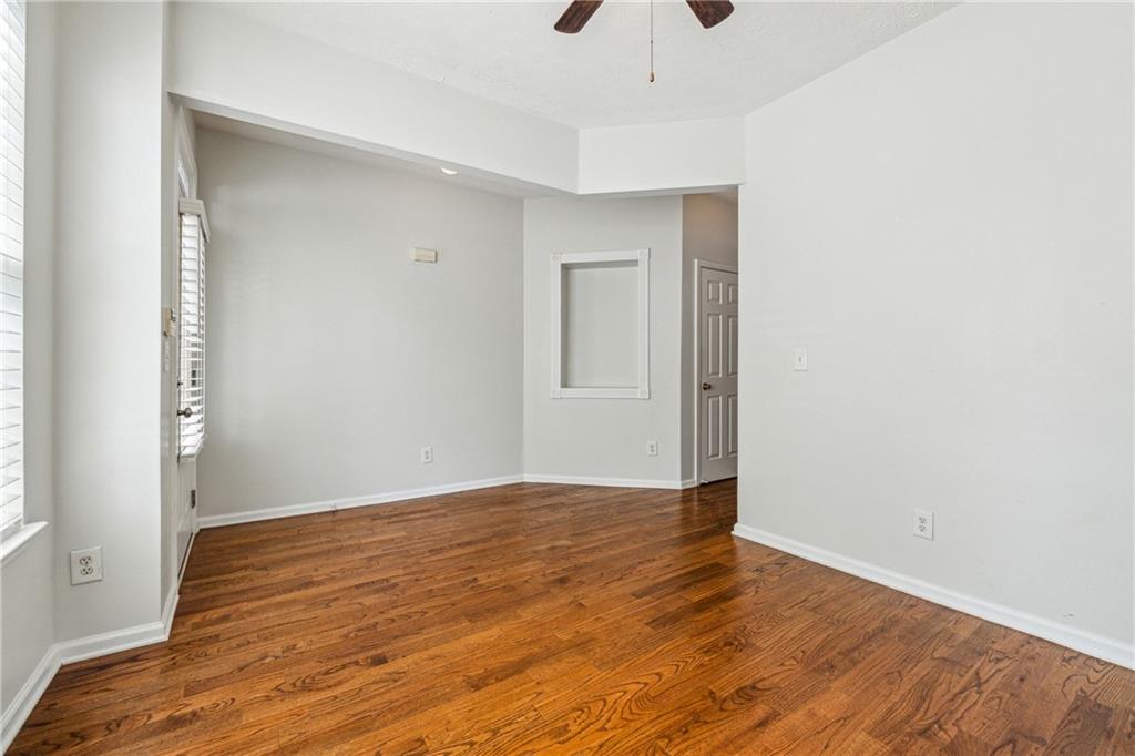 1363 Penhurst Drive, Lawrenceville, Georgia image 22