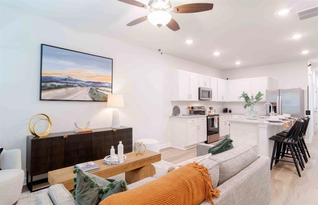 1151 Hunter Trail 90