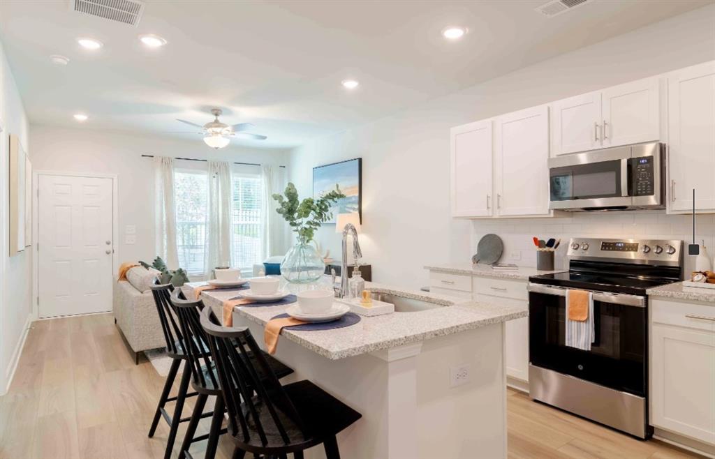1151 Hunter Trail 90