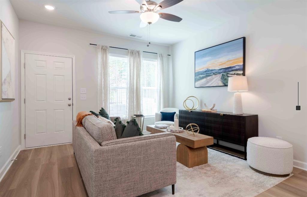 1151 Hunter Trail 90