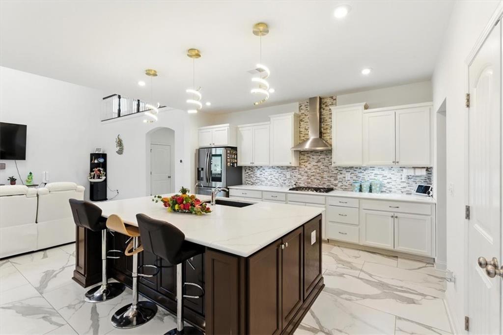 2121 Harmony Drive