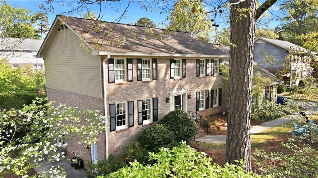 1782 Corners Court