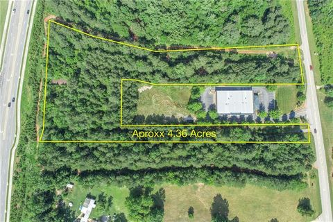 Vacant Land For Sale - 5378 Thompson Mill Road<br/> Hoschton, GA 30548