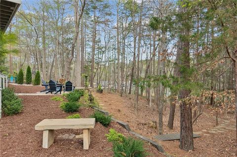 A home in Dawsonville