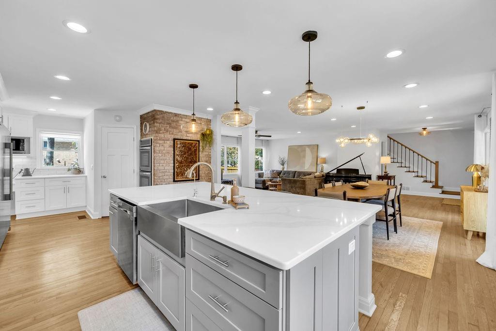 5002 Vernon Oaks Drive