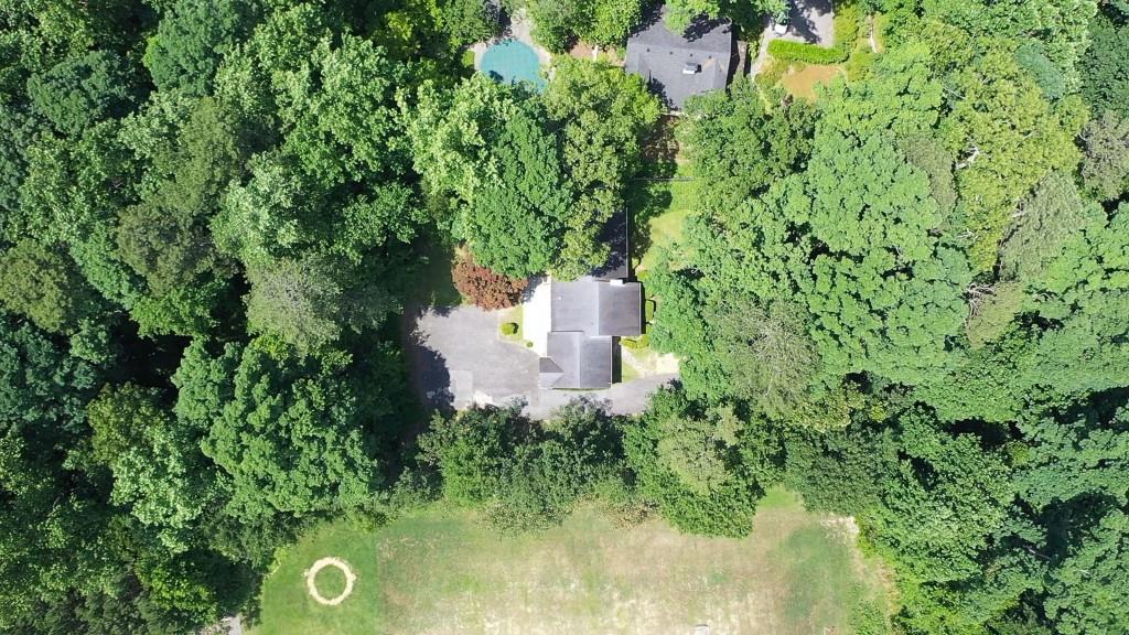 3728 Peachtree Dunwoody Road SE