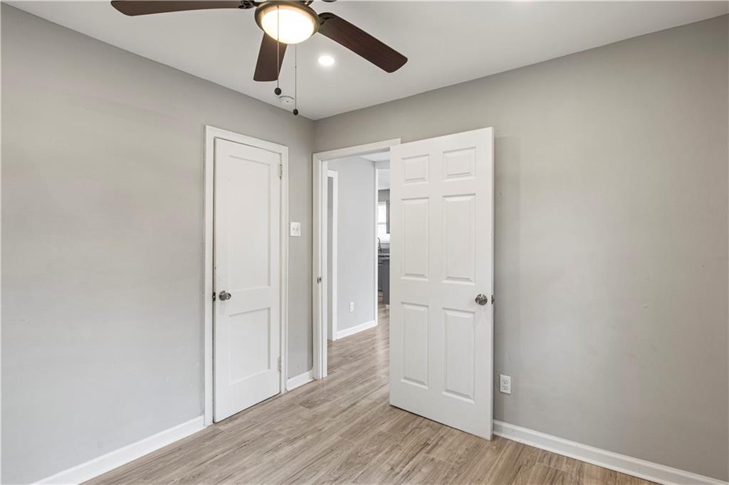 2309 Carver Drive, Atlanta, Georgia image 12