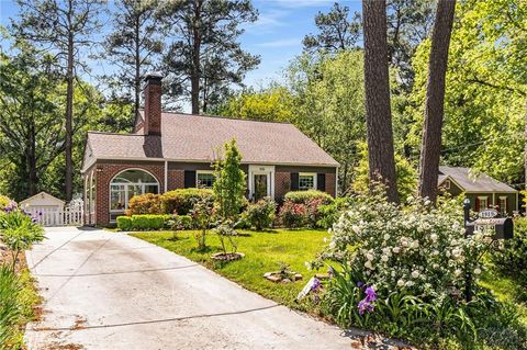 1919 Edinburgh Terrace NE Atlanta GA 30307