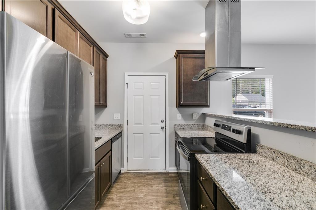 110 Chalfont Circle, Carrollton, Georgia image 8
