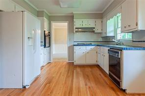 4722 Kenneth Drive SW