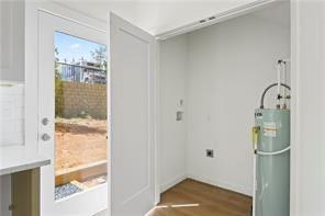 1070 Dill Avenue SW 201