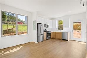 1070 Dill Avenue SW 201