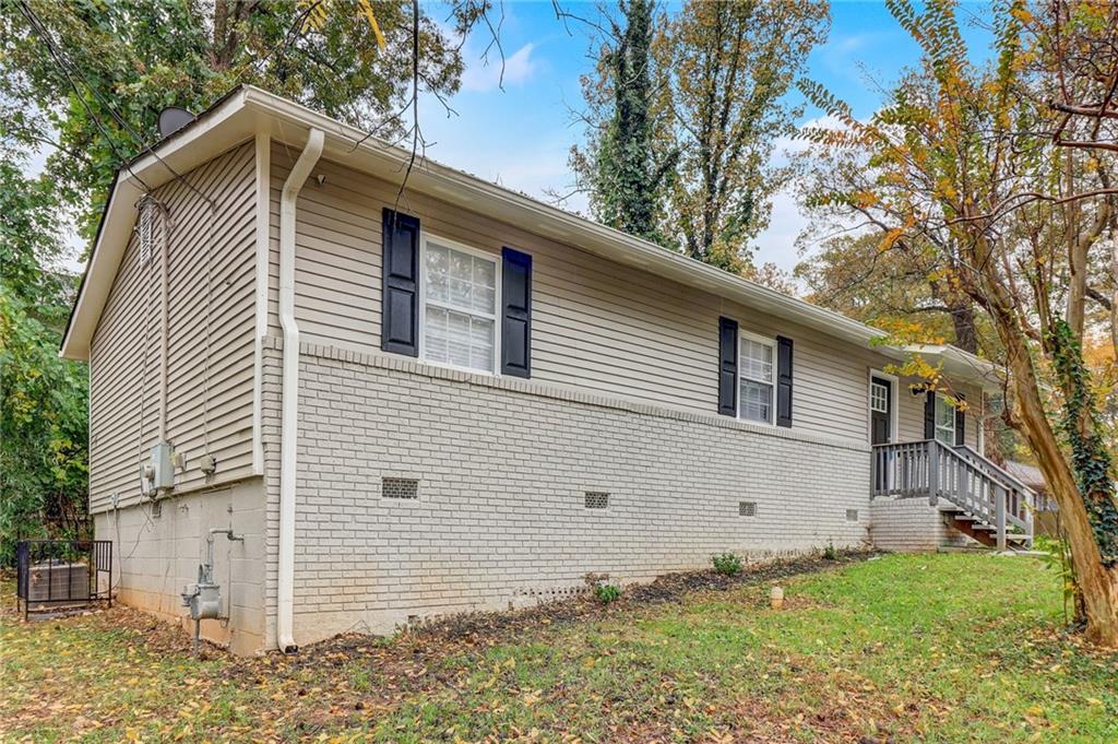 1101 White Oak Avenue SW