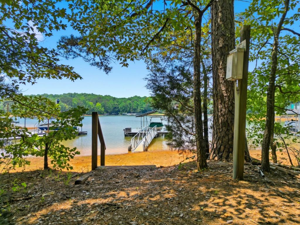 109 Winterhawk Cove