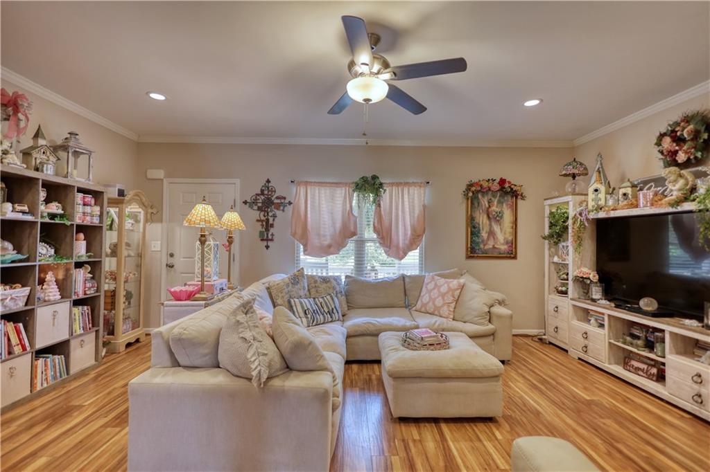 35 Paula Drive