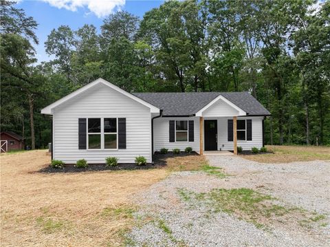 372 Aurum Hill Road Cleveland GA 30528