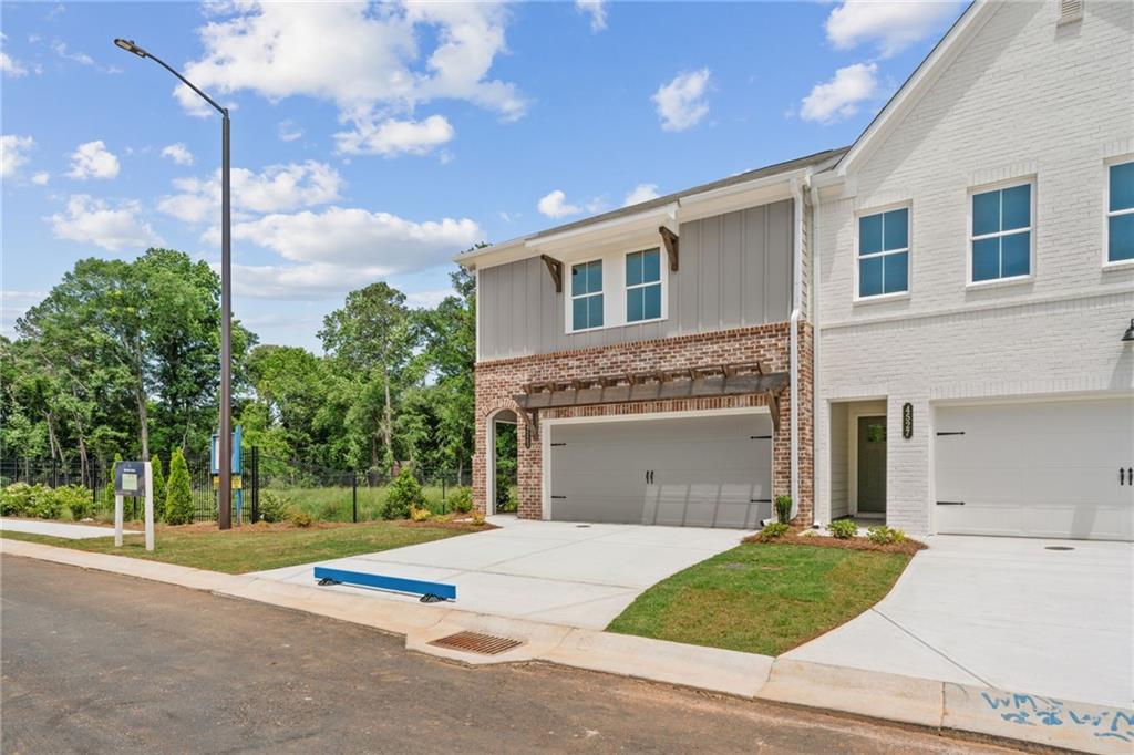 4523 Moray Drive