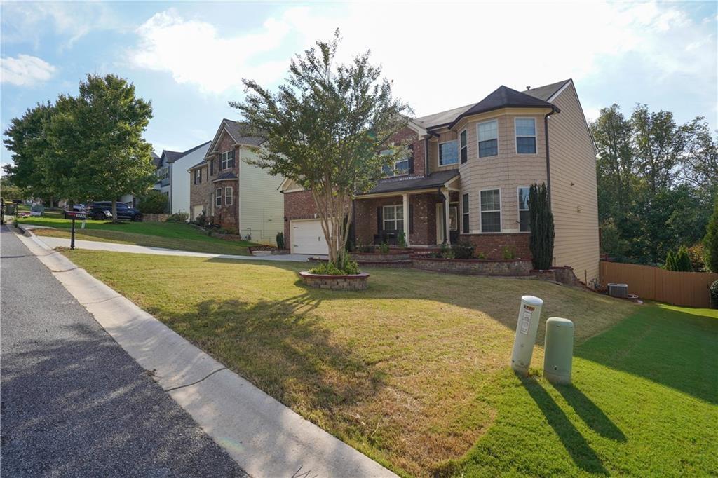 3770 Falling Leaf Lane