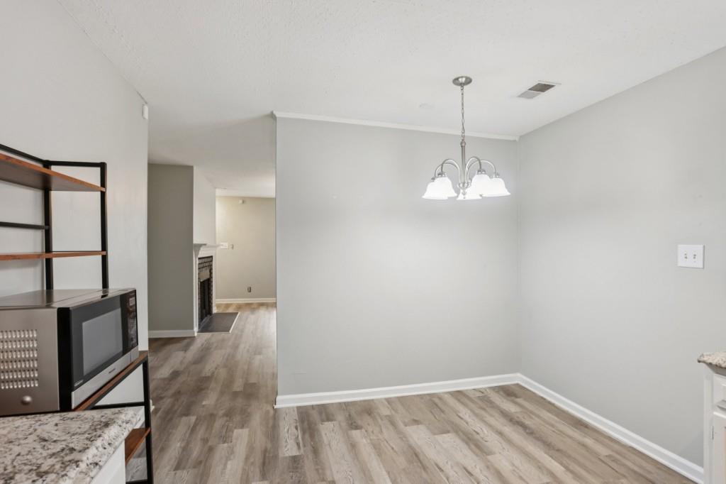 106 Westland Court SW