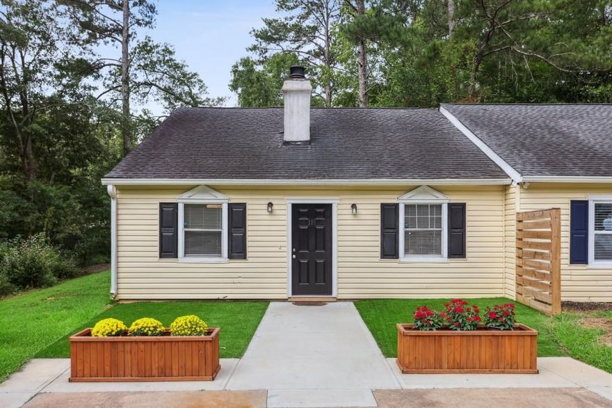 NEW PRICE! Discover this charming, fully renovated two-bedroom, two-bath ranch duplex just minutes from Marietta Square. This move-in ready home features brand-new LVP flooring, fresh paint, updated appliances, modernized bathrooms, upgraded lighting, and a washer and dryer. Outside, you’ll love the grassy, private backyard—perfect to fence in—and the low-maintenance turf in the front yard and no HOA! Located near excellent schools, The Laurel Park, shopping, and more, this home combines convenience with comfort. Don’t miss your chance to own this delightful Marietta gem!