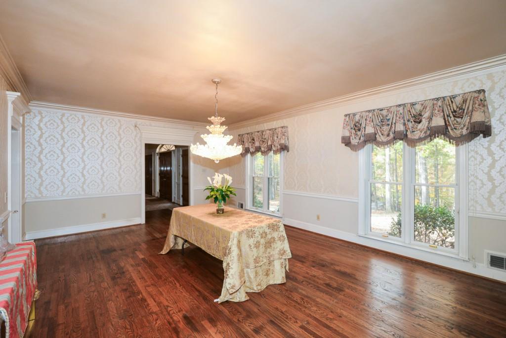 115 Russell Road, Roswell, Georgia image 34