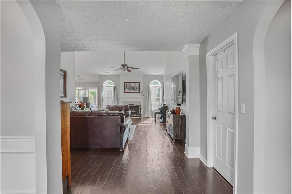 1610 Trellis Crossing