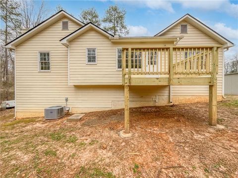 A home in Powder Springs