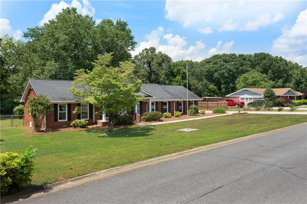 22 Benham Circle, Cartersville, Georgia image 4